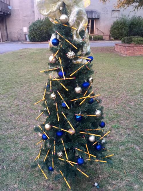 Parade_of_Trees1.jpg